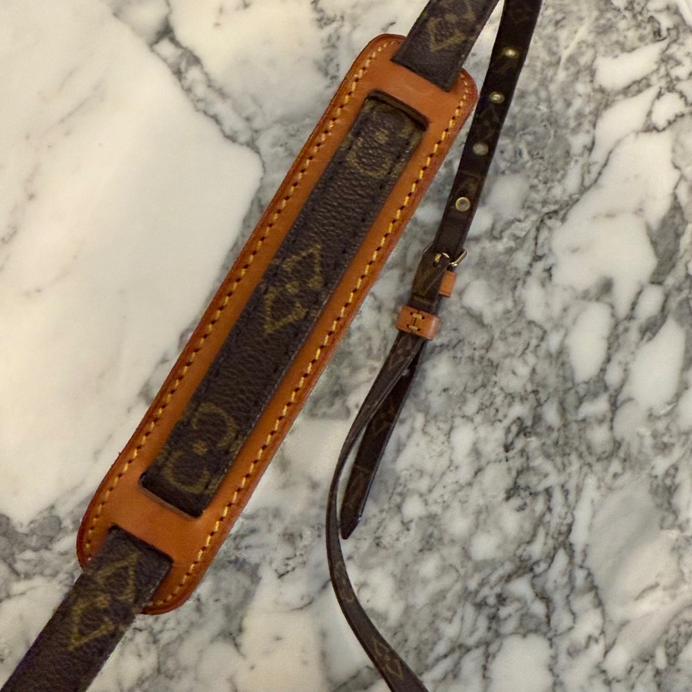 Louis Vuitton Monogram Pochette Marly Bandouliere - Picture 8 of 12